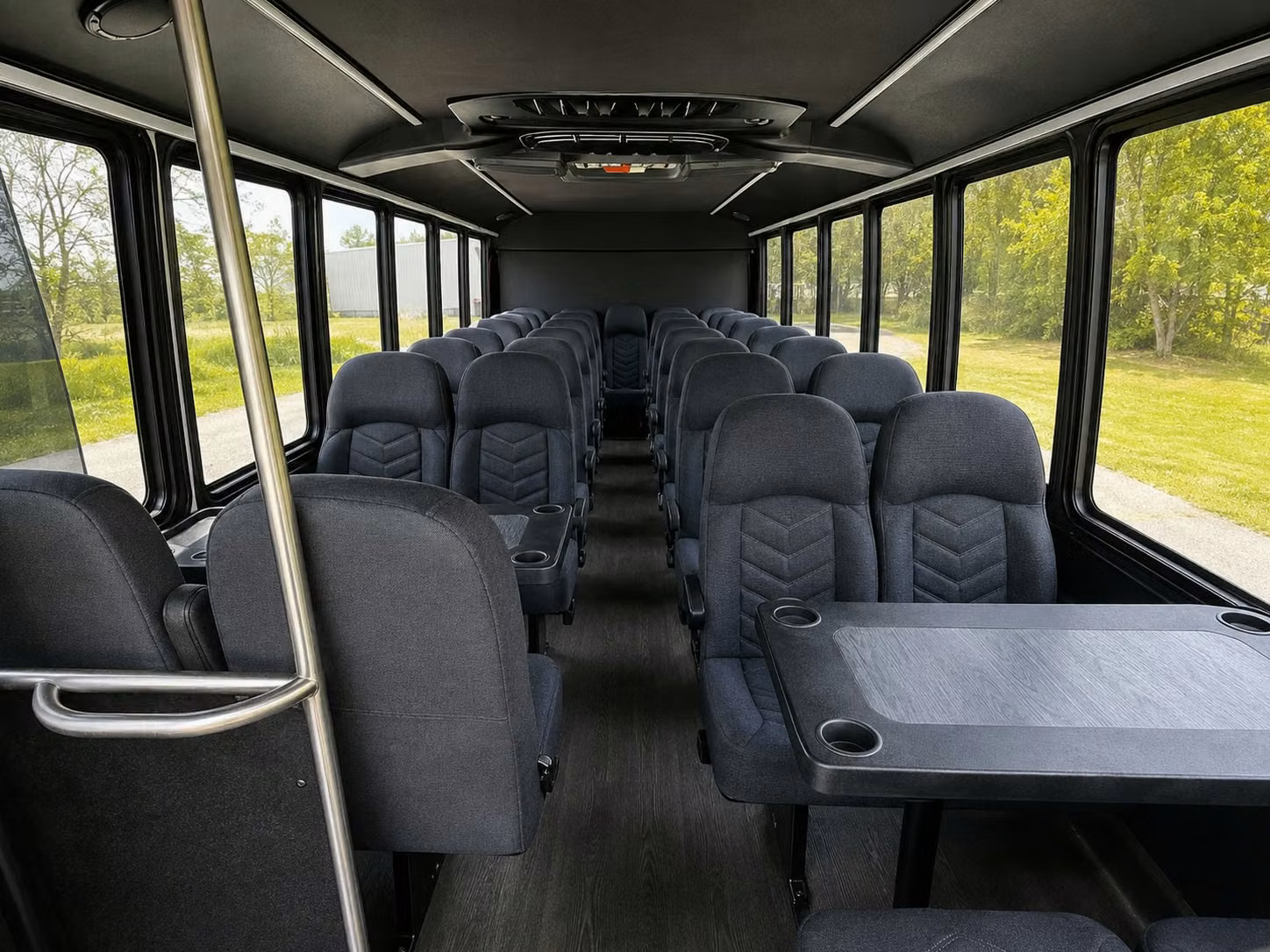 woodbridge airport transfer shuttle bus services