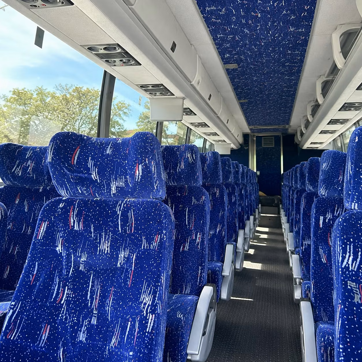 woodbridge charter buses